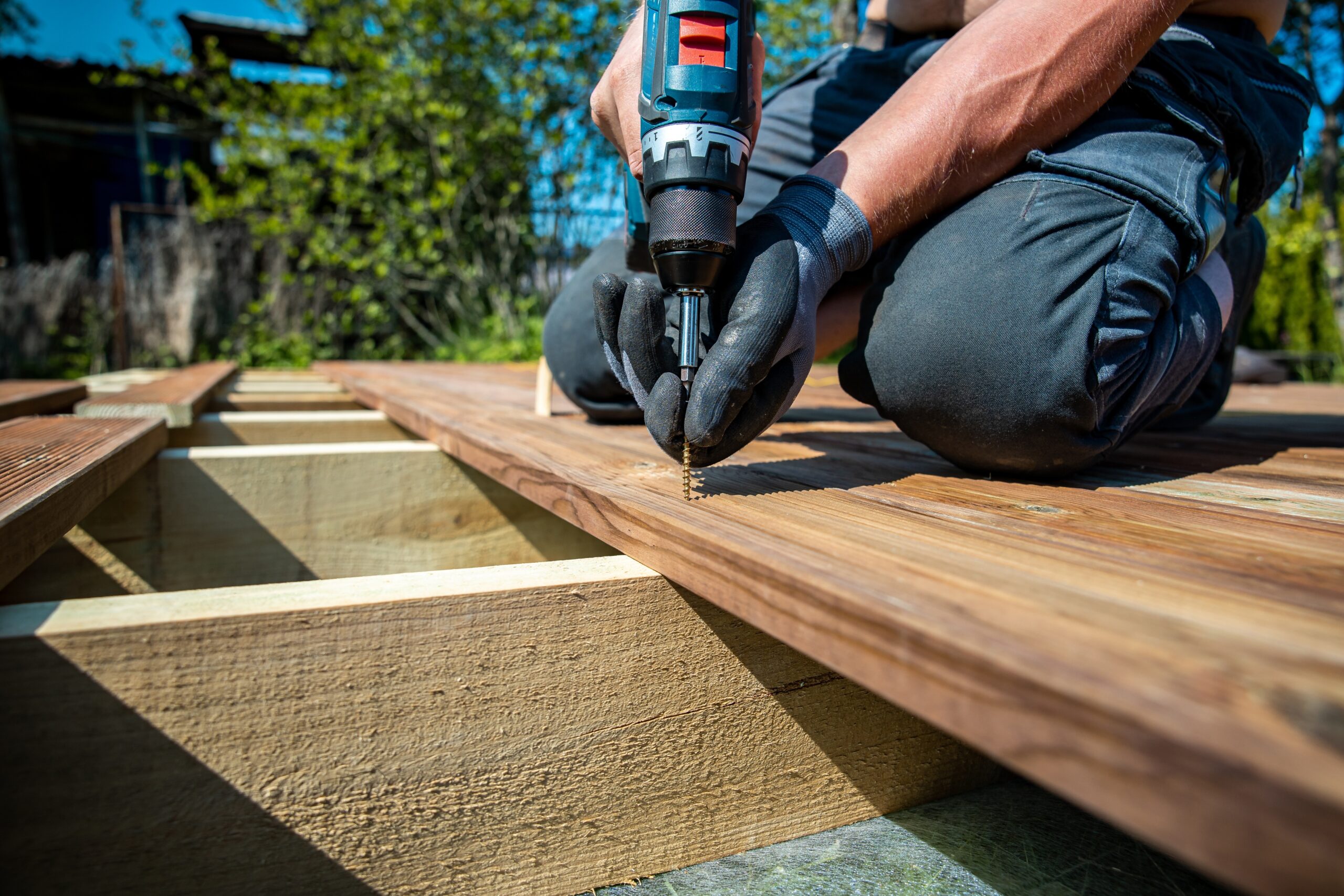 Top 5 Mistakes to Avoid When Installing Decking in London